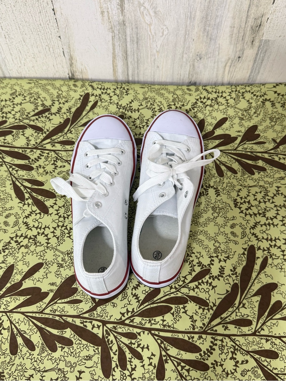 White Canvas Low-Top Sneakers with Red Trim